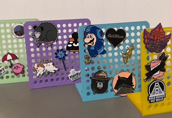 Make Enamel Pins Artist Alley
