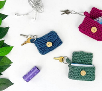 //iororwxhmqprli5p.ldycdn.com/cloud/ljBppKpmlmSRrlkkqqkojm/How-to-Make-a-Personalized-Crochet-Keyring-Gift.jpg