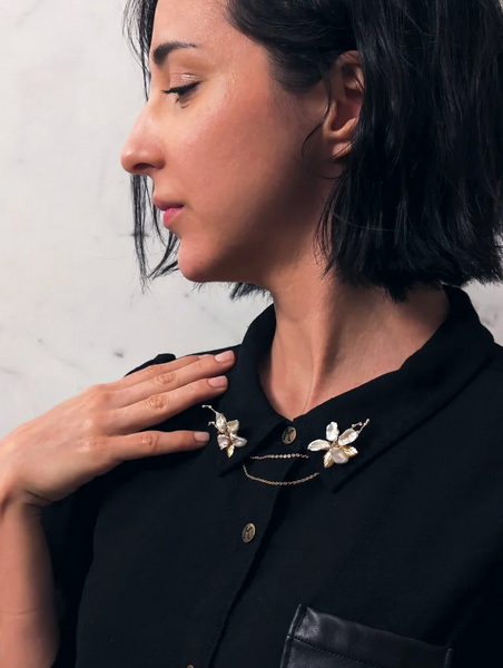 Wear A Lapel Pin on A Shirt Collar