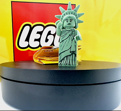 Is the LEGO Lady Liberty Keyring 854082 Worth Collecting?