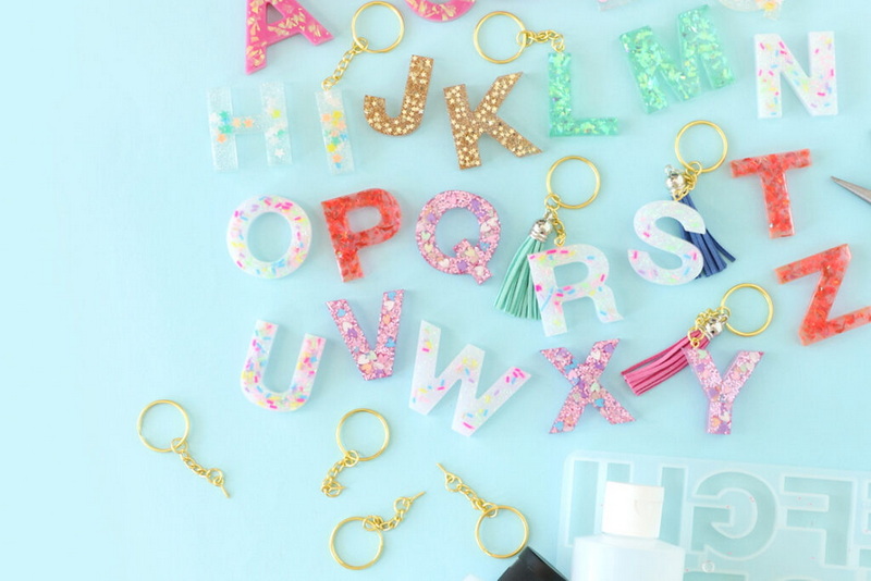 How to Choose High-Quality Keyring Resin for Your Project?