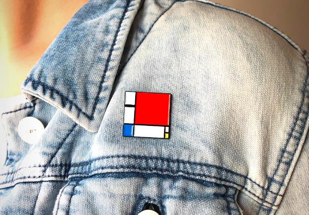 What Is The Enamel on Pins Made Of 1