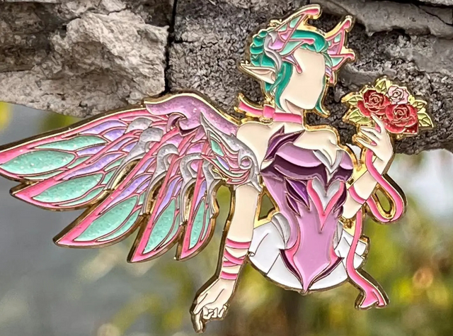 Soft Enamel Gold Plated Angel Enamel Pins Lovely Pretty Girl Pin Badges With Gradient Glitter Metal Pins