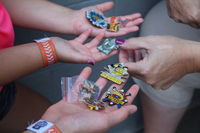 //iororwxhmqprli5p.ldycdn.com/cloud/loBppKpmlmSRillipqoojm/What-s-the-Best-Place-to-Get-Baseball-Player-Pins-for-Kids.jpg