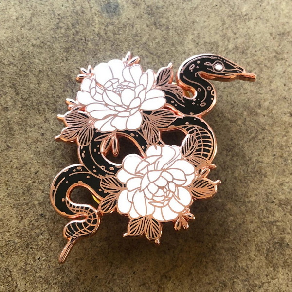 where to get cheap enamel pins_4