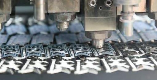 Make Enamel Pins Machine 2