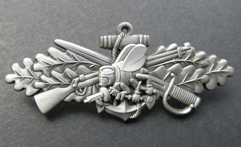 Who Designed Scw Pin?